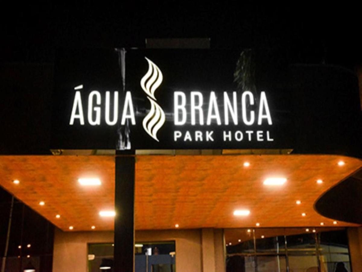 Agua Branca Park Hotel Araçatuba Buitenkant foto