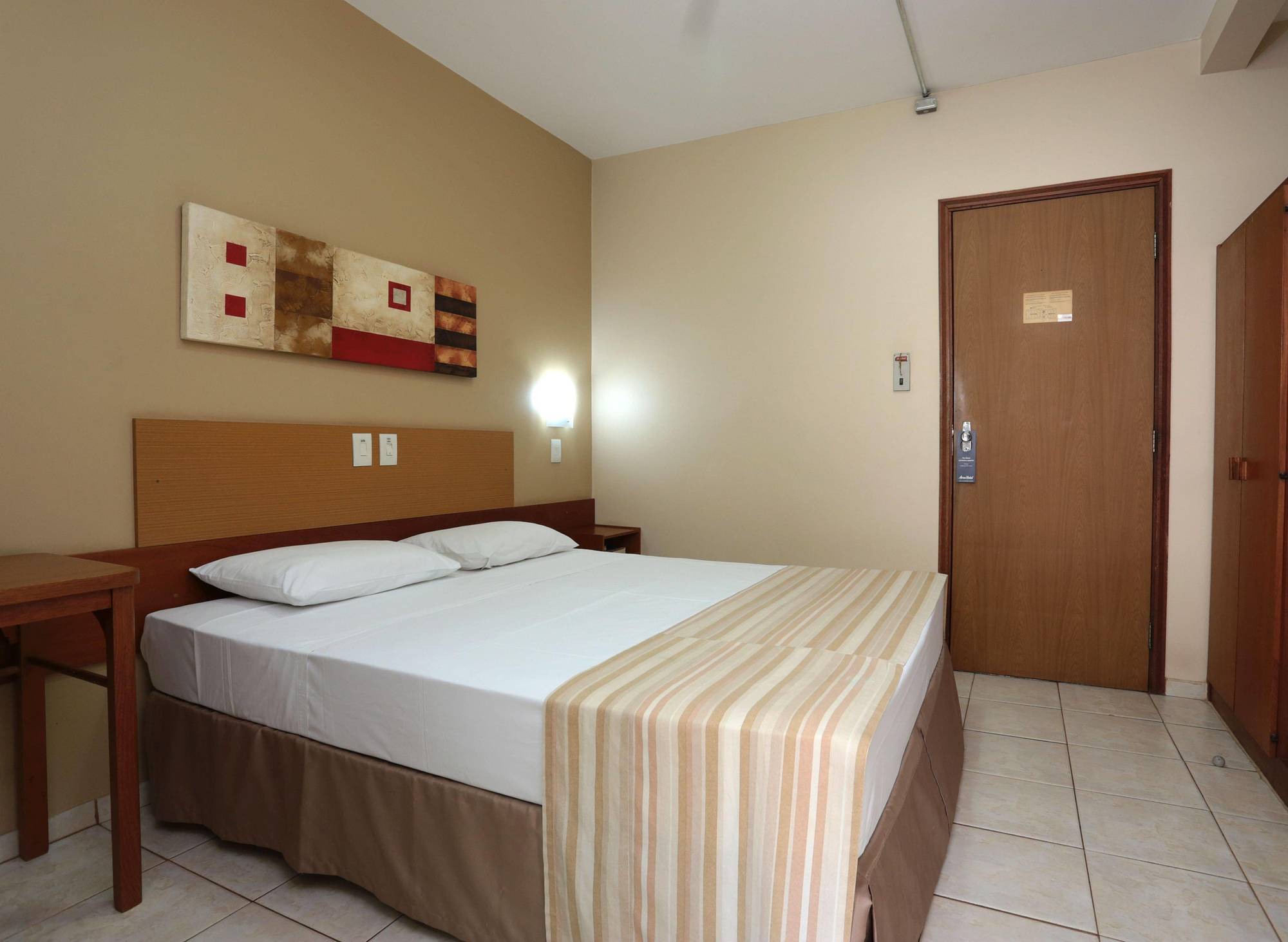 Agua Branca Park Hotel Araçatuba Buitenkant foto